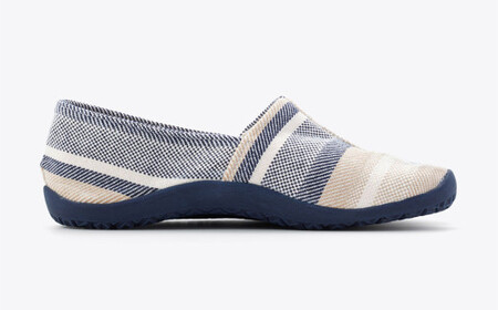 足袋型シューズ『たびりら』色：海 28.0cm