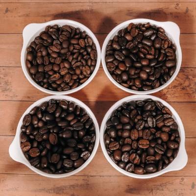 ふるさと納税 関市 コーヒー豆 ブレンドコーヒー 200g (約20杯分)×4種類 <詰め合わせ> カフェ・アダチ |  | 01
