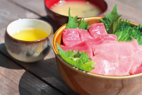 本マグロ（養殖）トロ＆赤身セット 240g 【11月発送】高級 クロマグロ  中トロ 中とろ 大トロ 大とろ まぐろ マグロ 鮪 刺身 赤身 柵 じゃばらまぐろ 本マグロ 本鮪【nks113B-11】