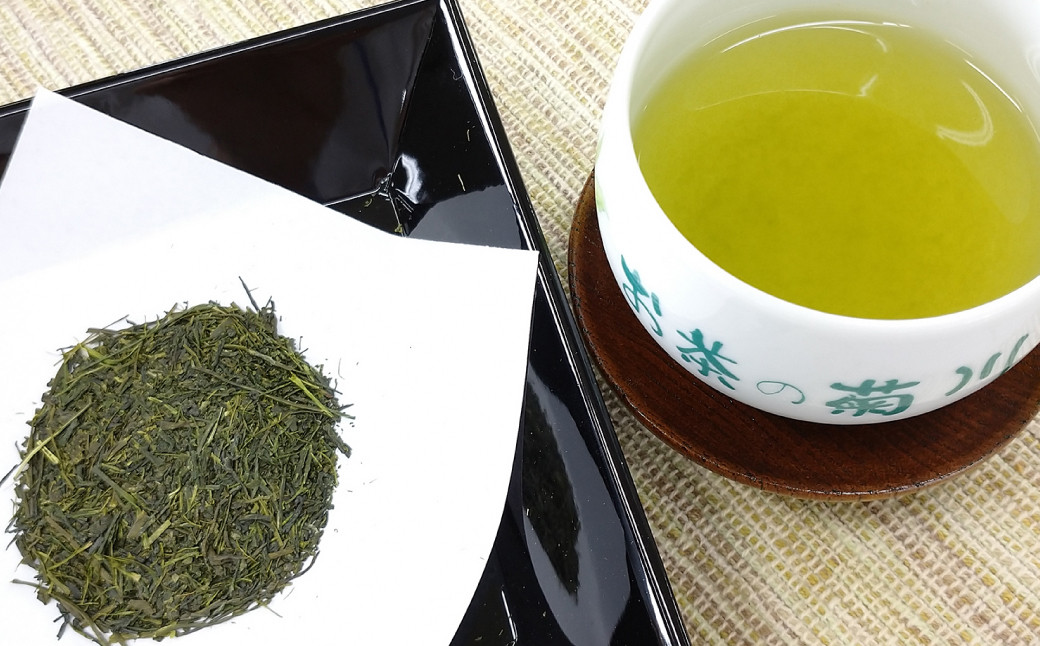 【6ヶ月定期便】 こだわり製法で作った高級菊川茶 計200g 100g×2本 セット 【深蒸し 煎茶】