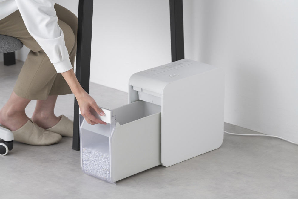 パーソナルシュレッダー シズカット P4HM-35E-W ホワイト
