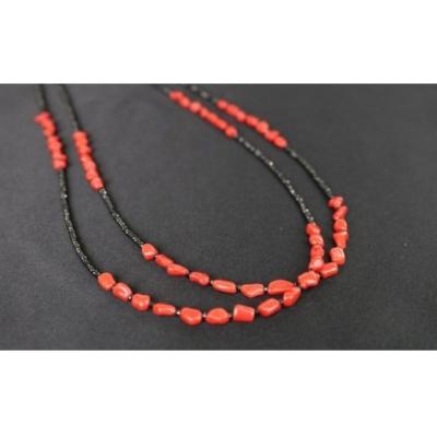 ふるさと納税 室戸市 赤珊瑚とブラックスピネルの2連ネックレス