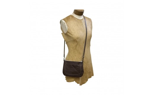 
            革・ファスナーポーチ ラージ【カラー選択】
          