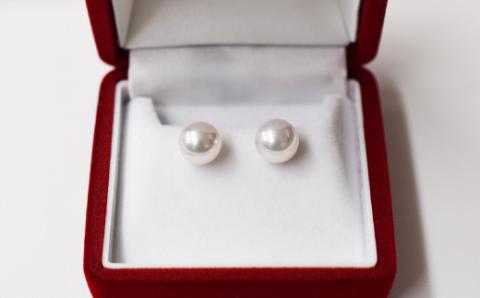 【B：ピアス K14WG（ホワイトゴールド）】S085-320_天草産 8mm-8.5mm あこや真珠 ホワイトピンク 花珠級 スタッド パールピアス イヤリング