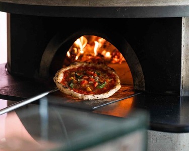 PizzeeriGONZAオススメピザ大23㎝4枚(マルゲリータ・クワトロフォルマッジ・マリナーラ・ディアボロ）＋けいちゃんカンパニーコラボ鶏ちゃんPizza大23㎝1枚と鶏ちゃんフランク3本入×２P