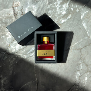 MIYAYOSHI GOLD LABEL No.23　small bottle（B1022-2）