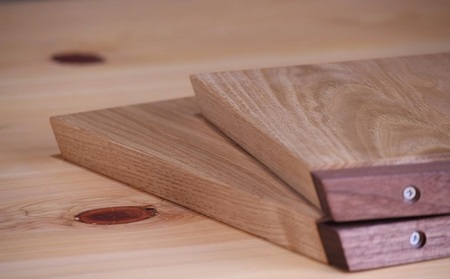 栗のまな板スタンド付き小 キッチン用品 食器 小皿 工芸品 