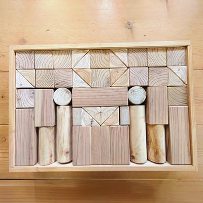 ふるさと納税 千早赤阪村 おおさか河内材積み木(スギ) |  | 01