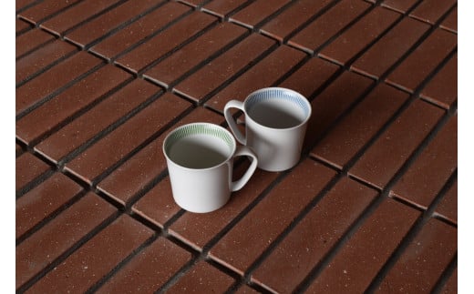 1616/ PC Mug Blue & Green セット 有田焼 器 食器 マグカップ 白 ホワイト A25-323