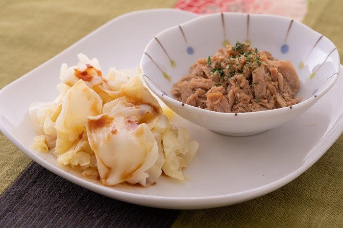 Eeemoレシピ例★「キャベツの甜麺醬（テンメンジャン）和え」