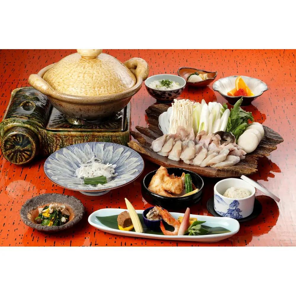 【福岡市】日本料理てら岡のお食事券【5,000円×9枚】※45,000円分
