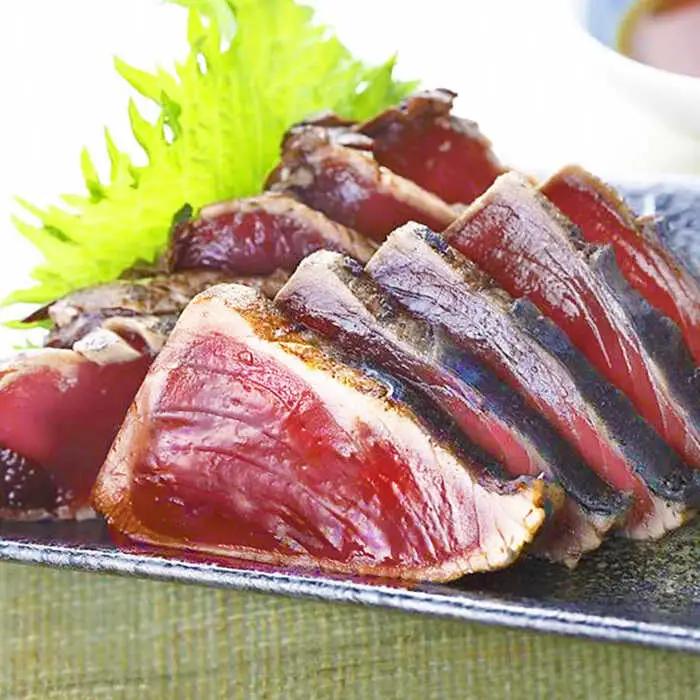 【6回定期便】明神水産 藁焼き鰹 (カツオ) たたき1節 総計約1.8kg / かつお カツオ かつおたたき カツオたたき かつおのたたき カツオのたたき[ATAF108]