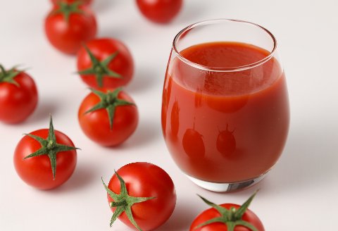 予約受付【2024年8月頃より順次発送】産地直送！杤本農園　フルーツトマトジュース 華小町（720ml×2本入り）とまと 野菜飲料 贈答 ギフト【45-1】