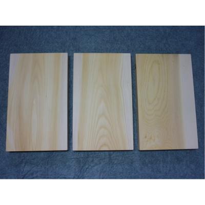 ふるさと納税 出雲市 榧(かや)のまな板【中】 |  | 03