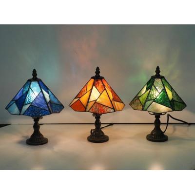 ふるさと納税 大村市 ステンドグラス ランプ 【スタンド型　色彩　オレンジ】 |  | 03