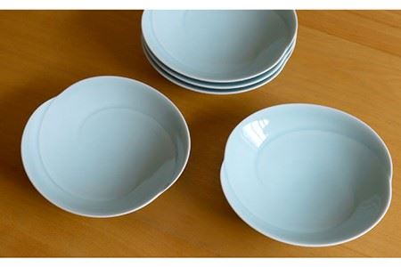 【白山陶器】【グッドデザイン賞受賞】ともえ浅鉢（中）青白釉 5枚セット 食器 皿 【波佐見焼】[TA105] 波佐見焼