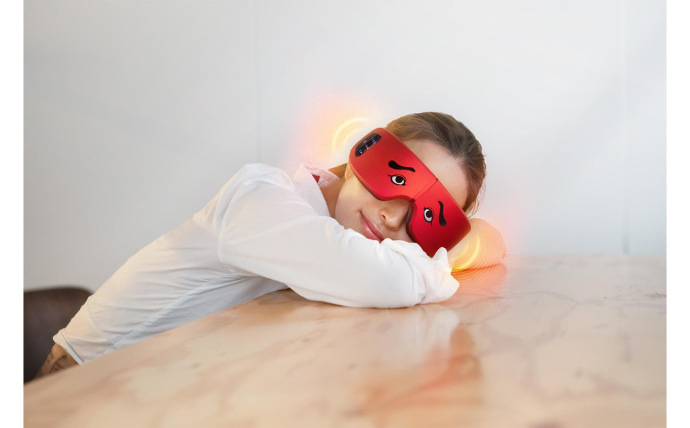 【福岡市】NIPLUX 福岡が誇る銘菓とのコラボリラックスアイテム EYE RELAX S