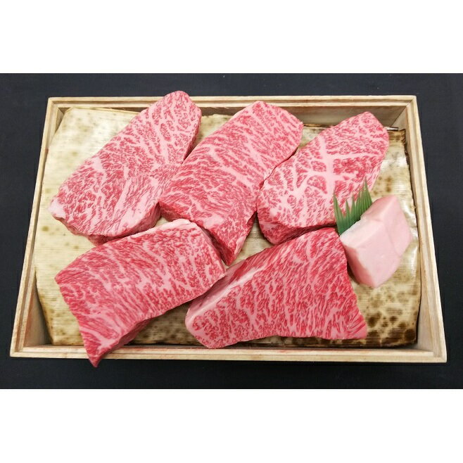 【ふるさと納税】ステーキ 冷凍 赤身 700g 140g×5枚 A5 うねめ牛 もも 牛肉 黒毛和牛 和牛 モモ肉 国産牛 ブランド牛 ステーキ肉 国産 お肉 肉 赤身肉 焼肉 BBQ 希少 冷凍肉 東北 雌牛 厳選 黒毛和牛雌牛の郡山産うねめ牛 福島 福島県 郡山 郡山市 お取り寄せ ご当地