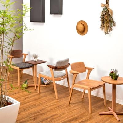 ふるさと納税 関市 B.H.ダイニングチェア(ショートアーム)【オーク+ウォルナット材】JBH-DCX207A |  | 01