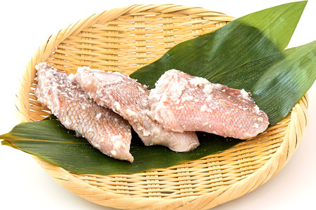 塩麹漬（赤魚）3切入り × 3パック 秋田県八峰町 鈴木水産