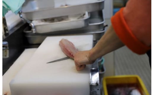 指宿産 菜の花かんぱち1尾(指宿山川水産/033-1270)