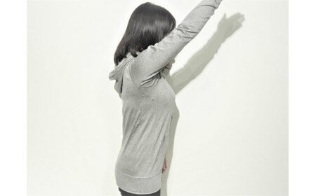 【婦人】動体裁断パーカー（グレー）　サイズM/L 【婦人】動体裁断パーカー（グレー）　サイズM