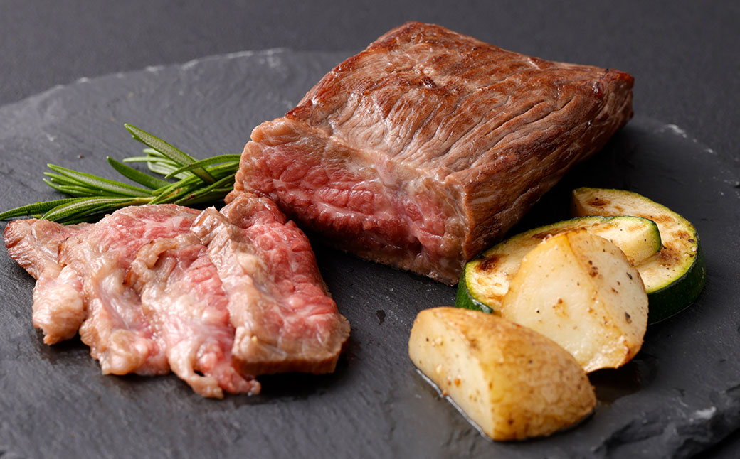【1ヶ月毎2回定期便】 くまもと黒毛和牛赤身ステーキ 計約600g（約300g✕2回） 牛肉 ステーキ