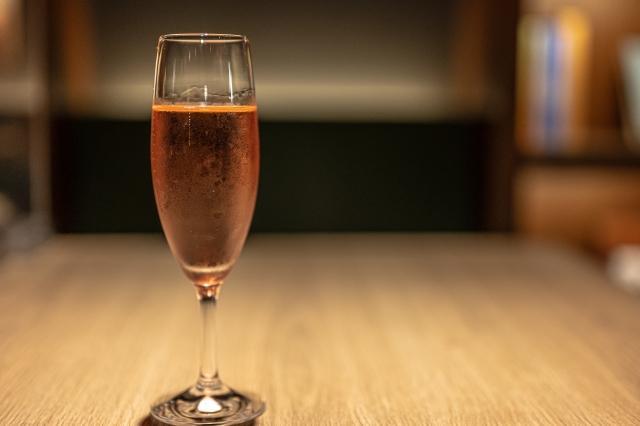 週末に楽しむ 大人の飲み比べ体験 個性を楽しむ塩尻スパークリング3選 | ワイン わいん ワイン スパークリングワイン お酒 おさけ 酒 さけ メルロ ロゼ ナイアガラ 五一わいん 林農園 アルプス 