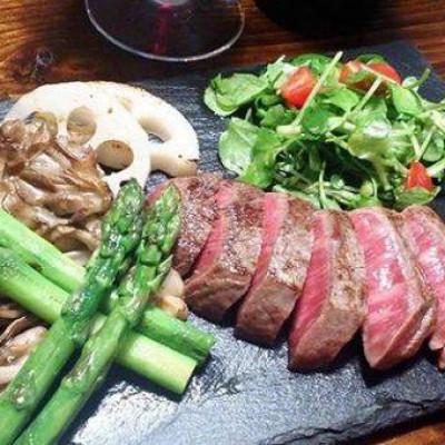 ふるさと納税 西原村 外輪　馬肉のたたき110g(サラダ仕立て用) |  | 02