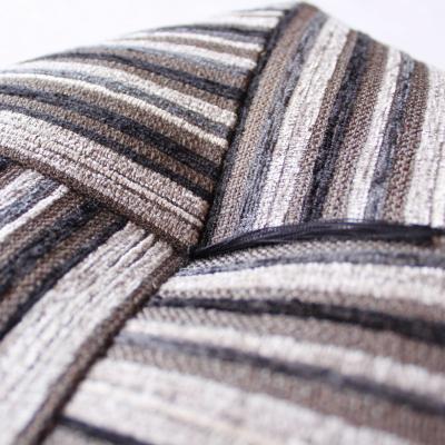 ふるさと納税 京都市 【洛中高岡屋】シンプルなデザインと素材感 おじゃみ座布団<グラフ・ブラック> |  | 02