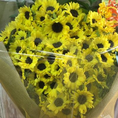 ふるさと納税 小山市 【ひまわりの花束】期間限定!あったらラッキーの幸運の花束 |  | 01