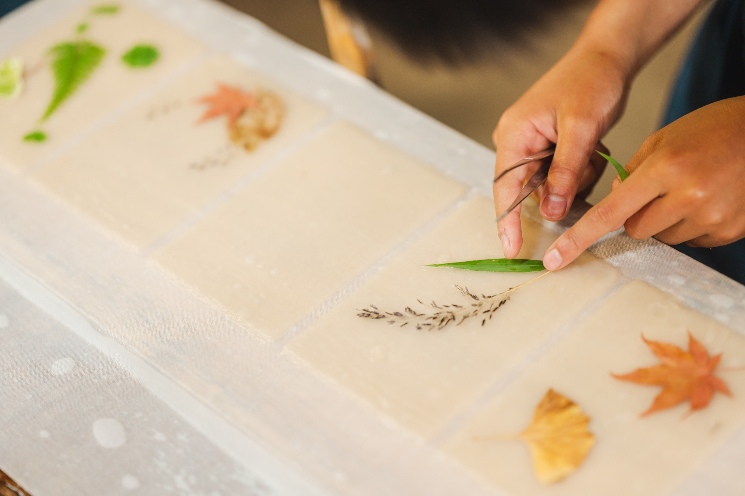 034-003　伝統ある修善寺和紙であなただけの和紙漉き体験 チケット 2名様分