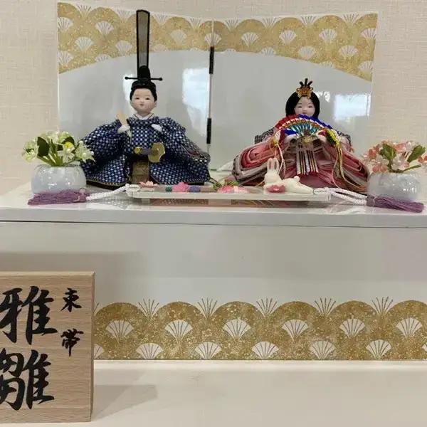 [隆和堂] 雛人形（ひな人形）お雛様 11号白金彩収納飾りセット　211PF02【256P001】
