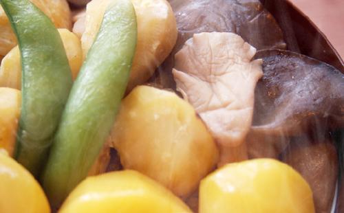 釜飯 老舗割烹仕込みの釜飯 2種セット 各１個 ( 栗づくしの贅沢釜飯 / 深川風あさり釜飯 ) レンジで簡単調理 コシヒカリ使用 | 釜飯セット 釜めし かまめし 冷凍 新潟県 五泉市 株式会社松の家