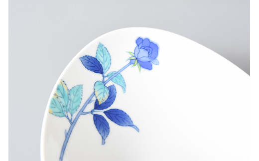 【伊万里焼】薔薇反パスタ皿 赤・青（色選択・どちらか１枚をお届け） H1191