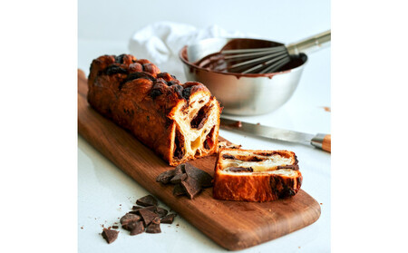 チョコレートバンク チョコレートクロワッサン食パン「バブカ」 1本 冷凍