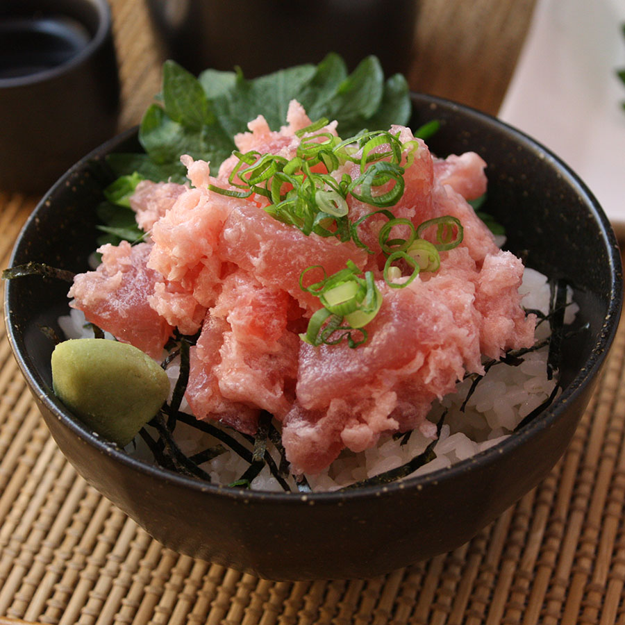 ＜まぐろの村井＞天然マグロ　大粒　ねぎとろ1kg（500ｇ×2Ｐ）