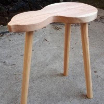 ふるさと納税 熊野市 ひょうたんスツール |  | 01