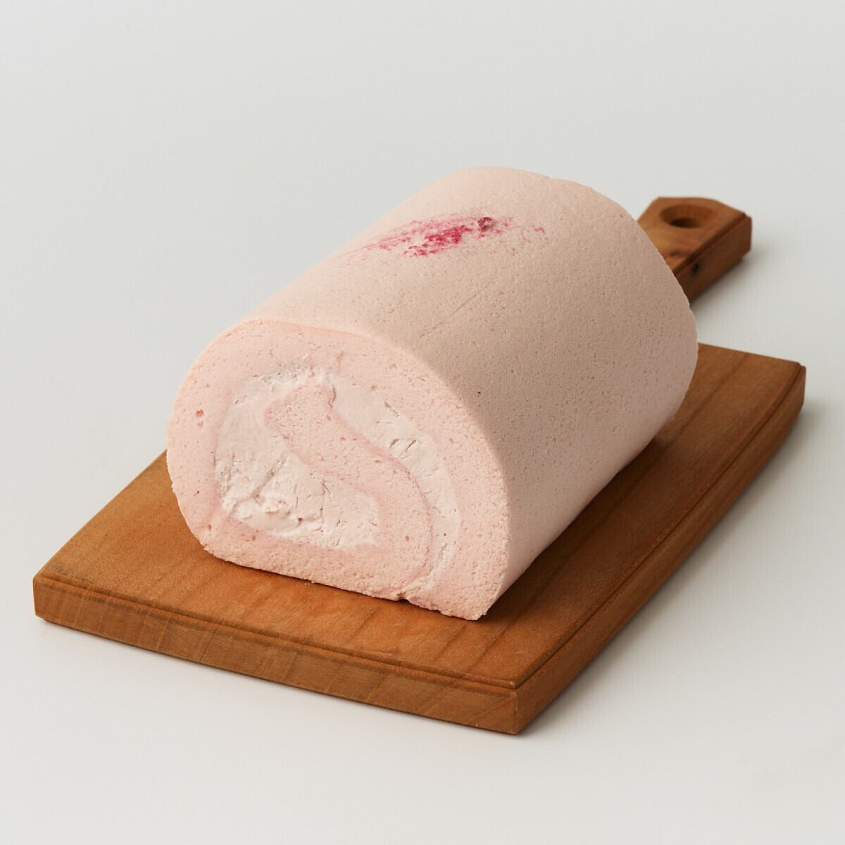 赤の煌きラズベリーロール