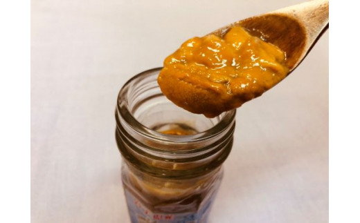 良質な昆布などの海藻を食べて育ったウニを使用