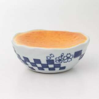 ESSE ふるさとグランプリ2022 金賞受賞 有田焼チーズケーキ(S)2個【市松桜 柄】 F15-10_イメージ2