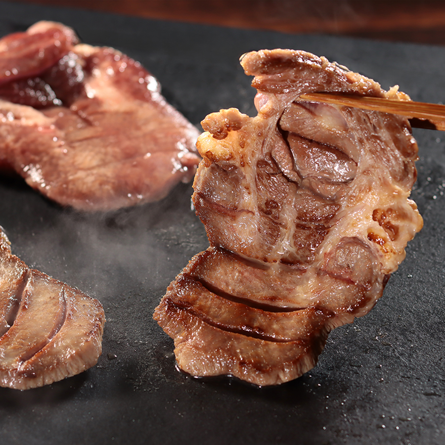 ＜焼肉屋さんの＞極上厚切り牛タンと極上黒毛和牛カルビ　セット各500g