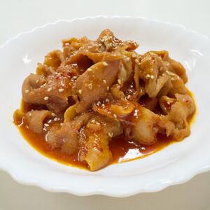 ピリ辛豚もつ焼き(冷凍)×10パック【配送不可地域：離島】【1696067】