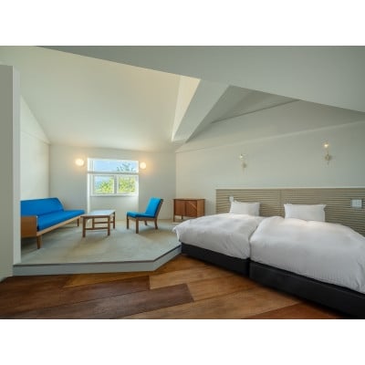 
                  西軽井沢ホテル　アトリエ・ブルゥ　by LONGINGHOUSE　宿泊ギフト券　10,000円分【1706781】
                