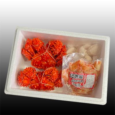 ふるさと納税 根室市 花咲かに300g前後〜450g前後g×2尾、花咲かにむき身300g、ほたて500g F-36002 |  | 01