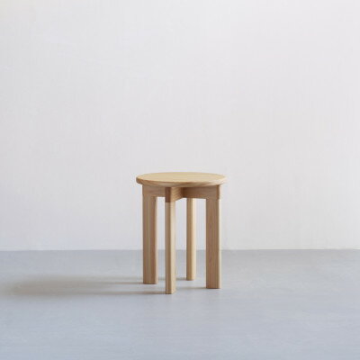 【ふるさと納税】Round Stool【1660224】