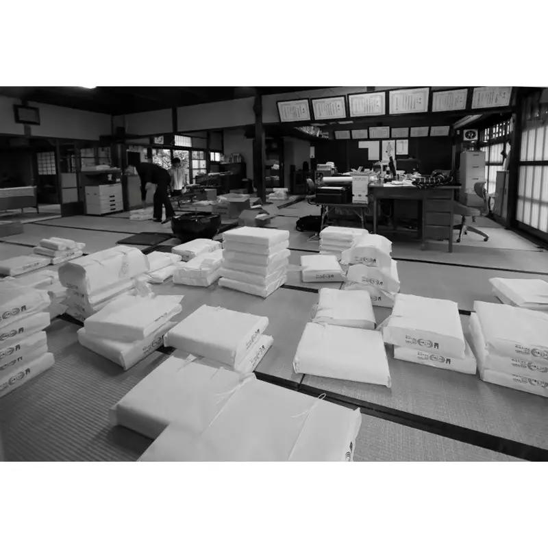 絹織物　京都「丹後ちりめん」色無地１反　メッシュ蔓唐草　薄花色（うすはないろ） ふるさと納税 帯 半幅帯 着物 小物 和服