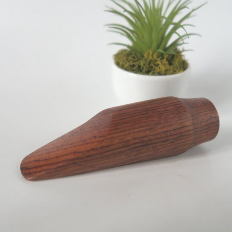 木製マウスピース（アルトサックス） ローズウッド 木製マウスピース アルトサックス 木製 木材 マウスピース アルト サックス 音の輪郭 ハッキリ 鳴性が高い 表面が美しい 強度が高い 温か味 サウン