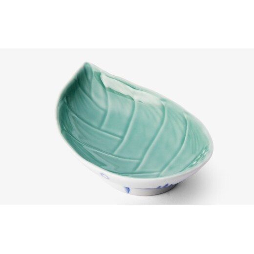 有田焼 笹青磁 ペア竹の子彫刻皿【深川製磁】食器 器 うつわ 高台皿 セット 和食器 伝統工芸 青磁 翡翠 たけのこ タケノコ aa066_イメージ5