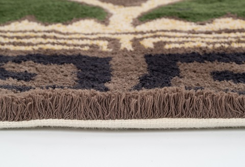 鍋島緞通[手刺繍]蟹牡丹縁二重雷文/灰地 180×180cm：D255-002